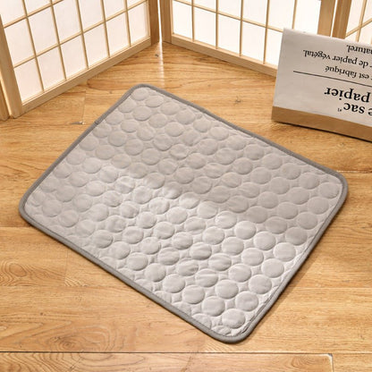 Tapis Rafraîchissant pour Chien et Chat – Soie Glacée Respirante - Furlo