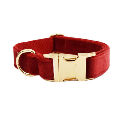 Collier velours pour chien réglable – coloris bordeaux intense