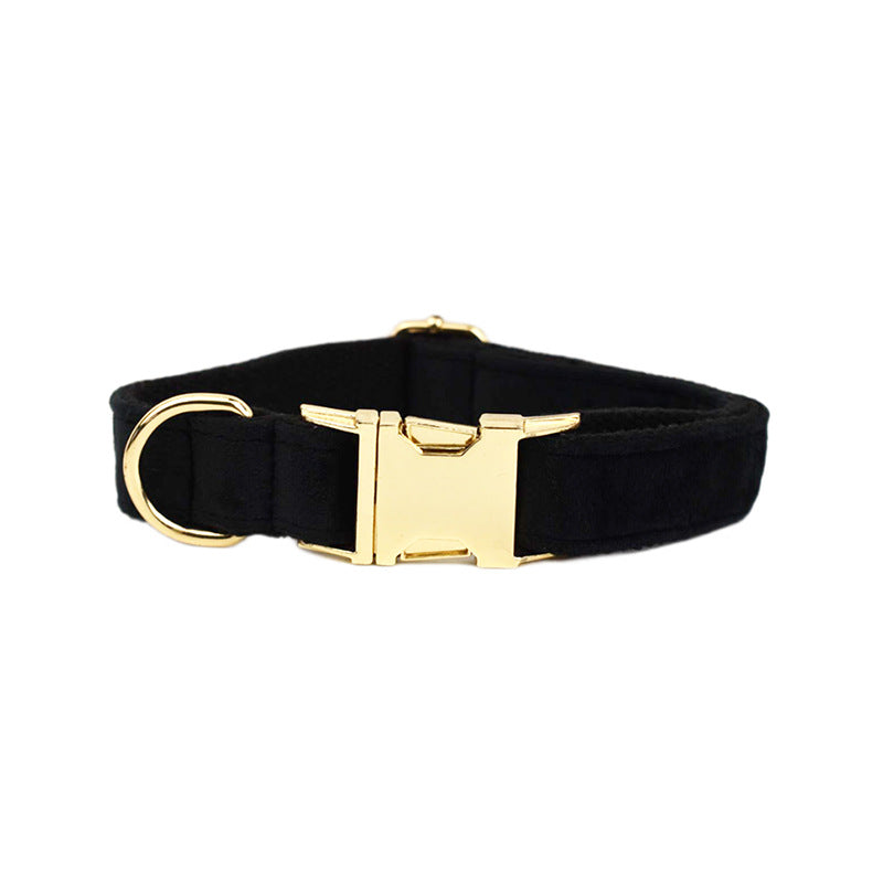 Collier velours pour chien réglable – coloris noir