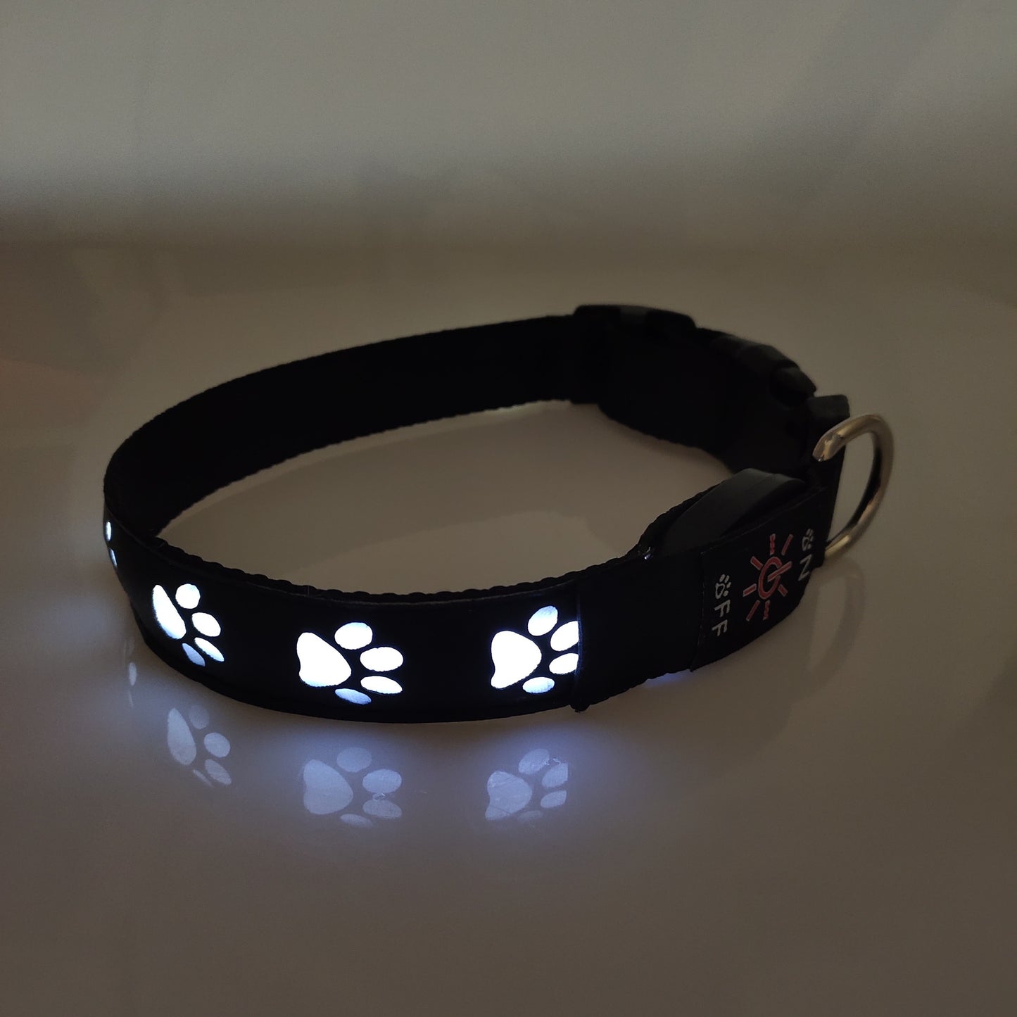 Collier LED Rechargeable pour Chien – Lumineux, Anti-Accident, Anti-Perte - Furlo49381AB7ABD24CFFB8A74917286AD6C6