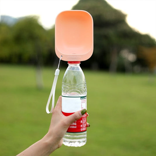 Fontaine d’eau portable pour chien et chat – S’adapte aux bouteilles standard | 4 coloris - Furlo