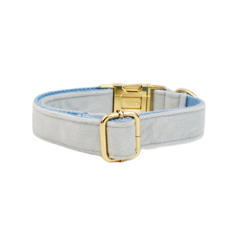 Collier velours pour chien réglable – coloris bleu clair