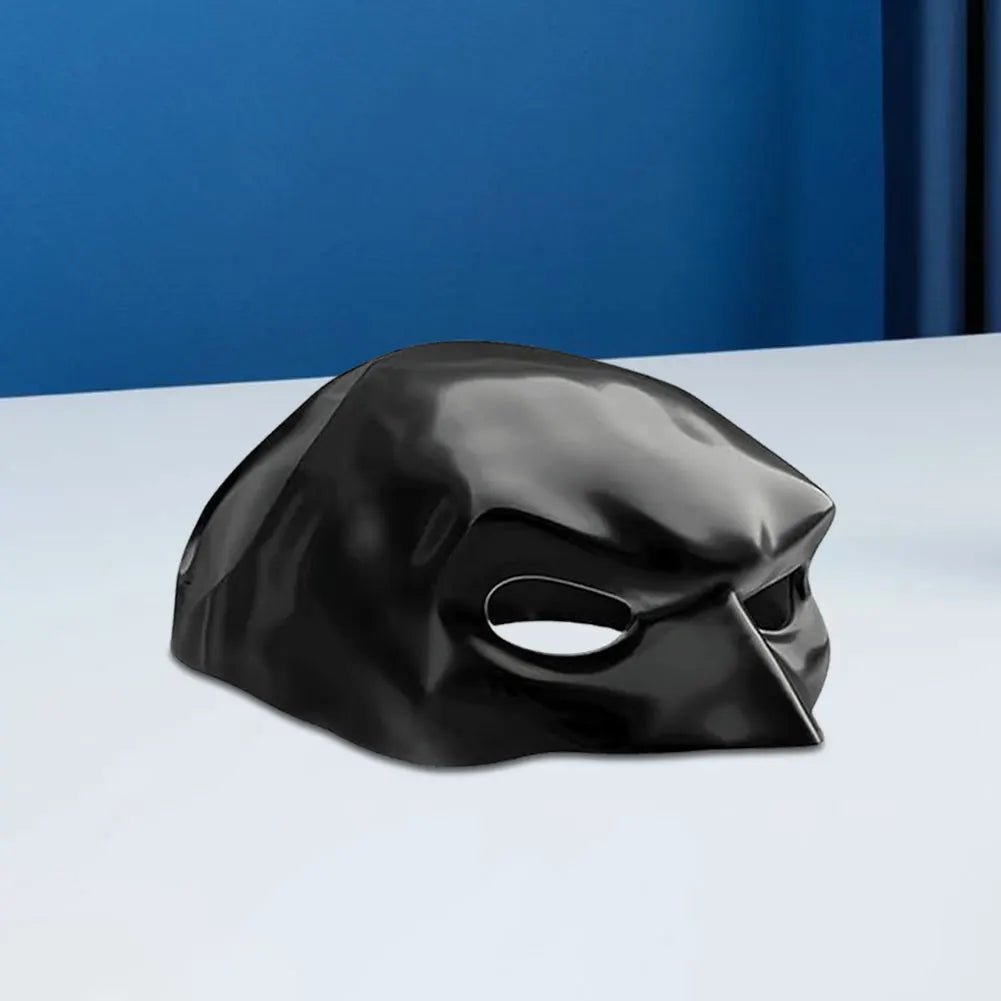 Masque Chat Chauve-Souris Avenger – Masque Demi-Visage Fait Main pour Halloween & Cosplay - Furlo