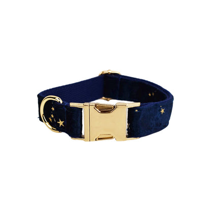 Collier velours pour chien réglable – coloris bleu marine étoilé